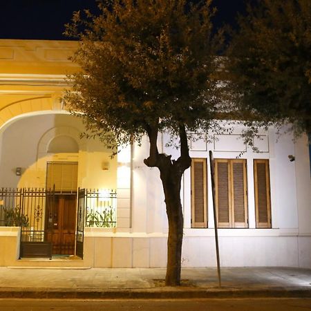 B&B Viro Campi Salentina Екстериор снимка