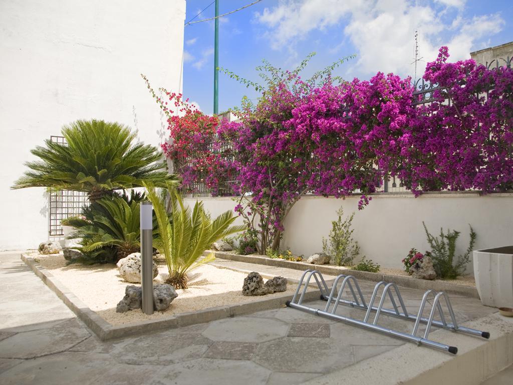 B&B Viro Campi Salentina Екстериор снимка