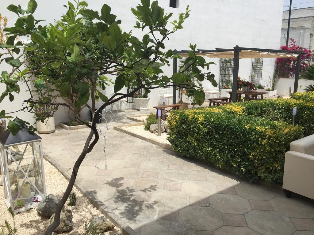 B&B Viro Campi Salentina Екстериор снимка